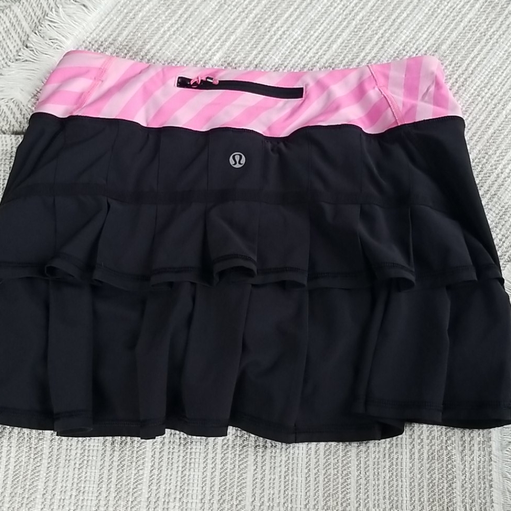 Lululemon pacesetter skirt